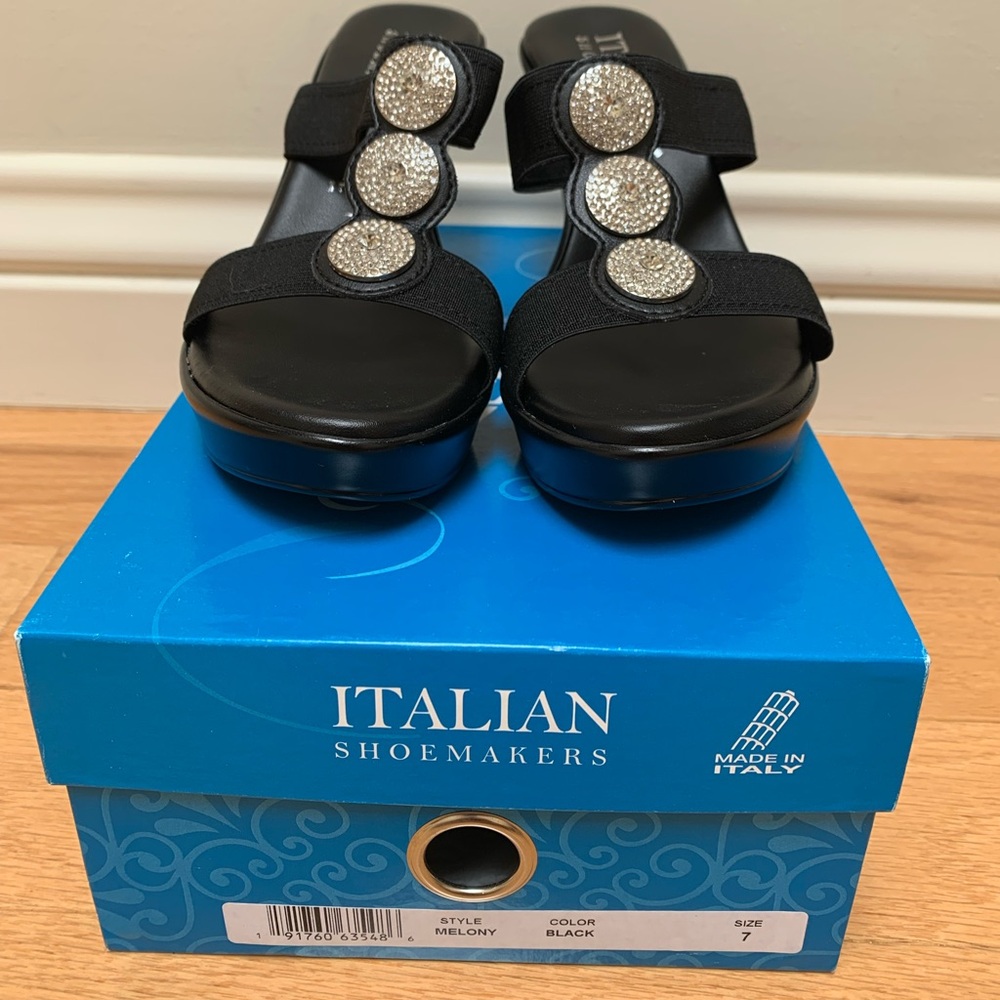 Size 7 Italian Shoemakers Melony Black Wedge Sandals